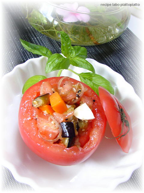 tomato21.JPG
